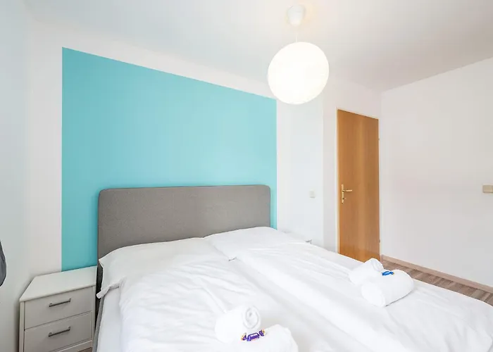 公寓 Base - By Mynests